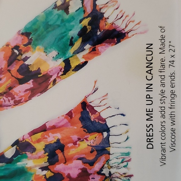 New Scarf, vibrant colors, fringe ends, Celebrating Home Penelope Ann collection - Picture 4 of 6